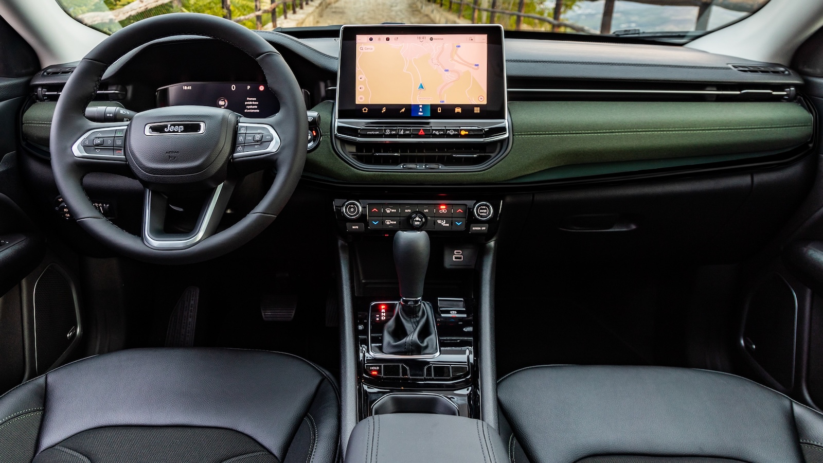 Jeep Compass 4xe Plug-in Hybrid: Τετρακίνηση, επιδόσεις & όφελος €10.000